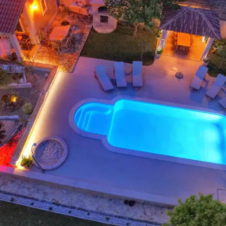 Nada Villa *